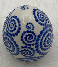 Load image into Gallery viewer, White Blue Printed Porcelain Home Decorative Asian Collectible Egg Figurine