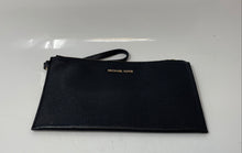 Load image into Gallery viewer, Michael Kors Womens Jet Set Travel Black Pebbled Leather Wristlet Wallet