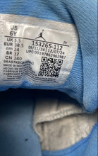 Load image into Gallery viewer, Nike Boys Air Jordan 12 153265-112 White Blue Lace-Up Basketball Shoes Size 6Y