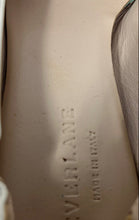 Load image into Gallery viewer, Everlane Womens The Day Cream Leather Slip-On Block Pump Heels Size 7.5