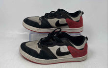 Load image into Gallery viewer, Nike Kids SB Alleyoop Black Red Beige Lace-Up Low Top Sneaker Shoes Size 5.5Y