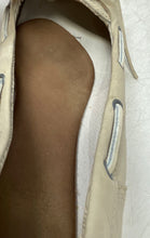 Load image into Gallery viewer, Timberland Womens Beige Leather Slip-On Wedge Pump Heels Size 11