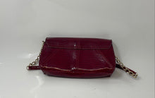 Load image into Gallery viewer, Liz Claiborne Womens Red Croc Embossed Leather Chain Strap Flap Shoulder Handbag