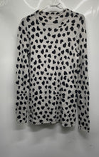 Load image into Gallery viewer, Loft Womens Black Gray Dalmatian Heart Print Pullover Sweater Size Medium