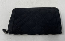 Load image into Gallery viewer, Vera Bradley Womens Black Quilted Credit Card Holder Zip-Around Wristlet Wallet