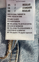 Load image into Gallery viewer, American Eagle Womens Blue Denim Light Wash Distressed Straight Jeans Size 2