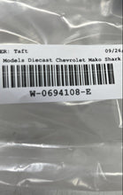 Load image into Gallery viewer, UT Models Chevrolet Mako Shark Collectible Display Diecast Car