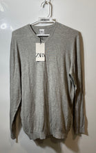 Load image into Gallery viewer, Zara Mens Gray Long Sleeve V-Neck Pullover Sweater Size Medium With Tag