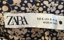 Load image into Gallery viewer, Zara Womens Khaki Black Floral Print Long Maxi Skirt Size Small