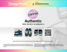 Load image into Gallery viewer, Authentic Nike Womens Dunk Low DZ5224-300 Green White Lace-Up Sneaker Shoes Sz 7
