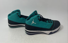Load image into Gallery viewer, Nike Kids Air Jordan B'Mo Green Black Lace-Up Sneaker Shoes Size 6.5Y