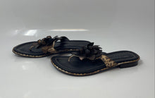 Load image into Gallery viewer, Donald J Pliner Womens Brown And Beige Leather Slip-On Thong Sandals Size 6M