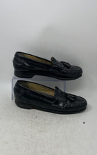 Load image into Gallery viewer, Johnston & Murphy Mens Black Leather Tassel Slip-On Loafer Shoes Size 9.5M