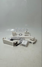 Load image into Gallery viewer, Cereecoo CR-48P White 4-In-1 Wireless Charging Stand Open Box Not Tested