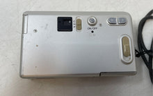 Load image into Gallery viewer, Minolta Vectis 300L Built-In Flash Point & Shoot 35mm Film Camera Untested