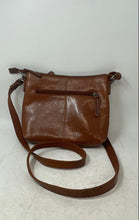 Load image into Gallery viewer, Spikes & Sparrow Womens Brown Leather Adjustable Strap Zip Top Crossbody Bag
