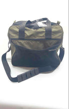 Load image into Gallery viewer, Columbia 300 9WQ00241 Blue Sporting Bowling Ball With Carrying Case
