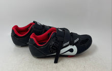 Load image into Gallery viewer, Peloton Mens Black Leather Buckle Low Top Cycling Bike Shoes Size EUR 39