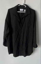 Load image into Gallery viewer, Calvin Klein Mens Black Stretch Regular Fit Wicking Dress Shirt Size XL 17-17.5