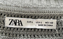 Load image into Gallery viewer, Zara Womens Gray Open-Knit V-Neck Short Sleeve Pullover Sweater Size Large
