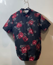 Load image into Gallery viewer, Express Mens Black Floral Short Sleeve Collared Dress Shirt Size Small 14-14.5
