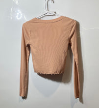 Load image into Gallery viewer, Forever 21 Womens Peach Long Sleeve Crew Neck Cropped Blouse Top Size Small