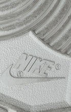Load image into Gallery viewer, Authentic Nike Mens Dunk Low SE DV0834-100 Light Cream Sneaker Shoes Size 9.5