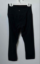 Load image into Gallery viewer, Lululemon Womens Black Elastic Waist Pull-On Activewear Capri Leggings Size 4