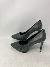Load image into Gallery viewer, DKNY Womens Lexi Green Two Tone Snake Print Pointed Toe High Pump Heels Size 9