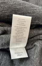 Load image into Gallery viewer, Lilla P Mens Gray V-Neck Long Sleeve Pockets Pullover Sweater Size XL With Tag