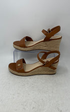 Load image into Gallery viewer, Tommy Hilfiger Womens Genavo Brown Leather Ankle Strap Sandals Size 9.5M