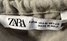 Load image into Gallery viewer, Zara Womens Light Gray Tie Halter Neck Conch Seashell Cropped Top Size Medium