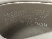 Load image into Gallery viewer, Authentic Tory Burch Womens Brown Leather Ballet Flats Size 6.5M Damaged