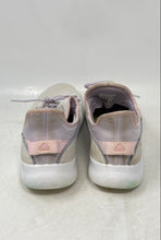 Load image into Gallery viewer, Adidas Boys Cloudfoam Pure Beige Purple Low Top Lace-Up Sneaker Shoes Size 7
