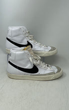 Load image into Gallery viewer, Nike Mens Blazer Mid '77 Vintage BQ6806-100 White Sneaker Shoes Size 12
