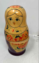 Load image into Gallery viewer, Set Of 8 Pcs Matryoshka Russian Hand Painted Floral Print Nesting Dolls