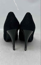 Load image into Gallery viewer, Nine West Womens Black Lace Peep Toe Slip-On Stiletto Pump Heels Size 7.5M