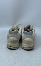 Load image into Gallery viewer, New Balance Unisex 2002R M2002RCC Beige White Sneakers Shoes Size M 7 W 8.5 D
