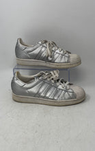 Load image into Gallery viewer, Adidas Womens Superstar FY1155 Silver White Low Top Sneakers Shoes Size 7.5