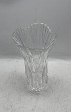 Load image into Gallery viewer, Mikasa Clear Crystal Glass Calliope Blossom Decorative Collectible Vase