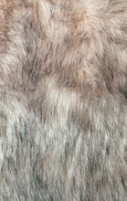 Load image into Gallery viewer, Shaci Womens Pink Sleeveless Lined Regular Fit Faux Fur Vest Size M