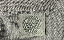 Load image into Gallery viewer, Lululemon Mens Gray Flat Front Straight Leg Trouser Pants Size 33