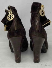 Load image into Gallery viewer, Authentic Tory Burch Womens Melrose Brown Suede Zip-Up Ankle Boots Sz 6M Damaged