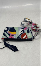 Load image into Gallery viewer, Vera Bradley Womens Multicolor Printed Zip Top Lined Small Wristlet Wallet