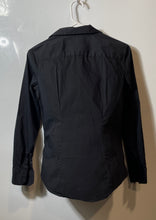 Load image into Gallery viewer, H&M Womens Black Spread Collar Long Sleeve Button-Up Shirt Size 4