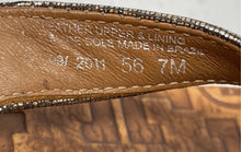 Load image into Gallery viewer, Authentic Tory Burch Womens Thora Brown Gold Flip Flop Sandals Size 7M Damaged