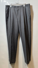 Load image into Gallery viewer, Mens Gray Striped Print Pleated Front Straight-Leg Dress Pants No Size