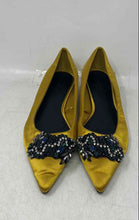 Load image into Gallery viewer, Zara Womens Yellow Satin Embellishment Pointed Toe Slip-On Ballet Flats Sz EU 41