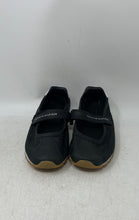 Load image into Gallery viewer, Tommy Hilfiger Womens Macea Black Hook And Loop Mary Jane Shoes Size 7.5M