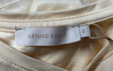 Load image into Gallery viewer, Arturo Calle Womens Beige Sleeveless Crew Neck Pullover Tank Top Size Small